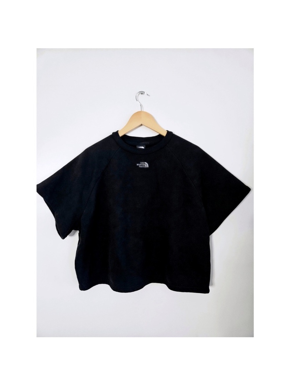 The North Face Black Short-Sleeve Crewneck Fleece Shirt